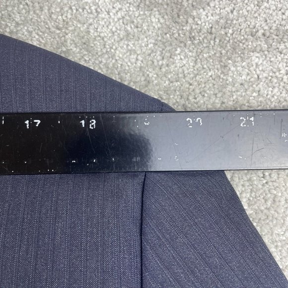 Hugo Boss Blazer Coat Men's Size 44R Navy 2 Button Lanificio Tesse Biella Wool - Picture 15 of 16